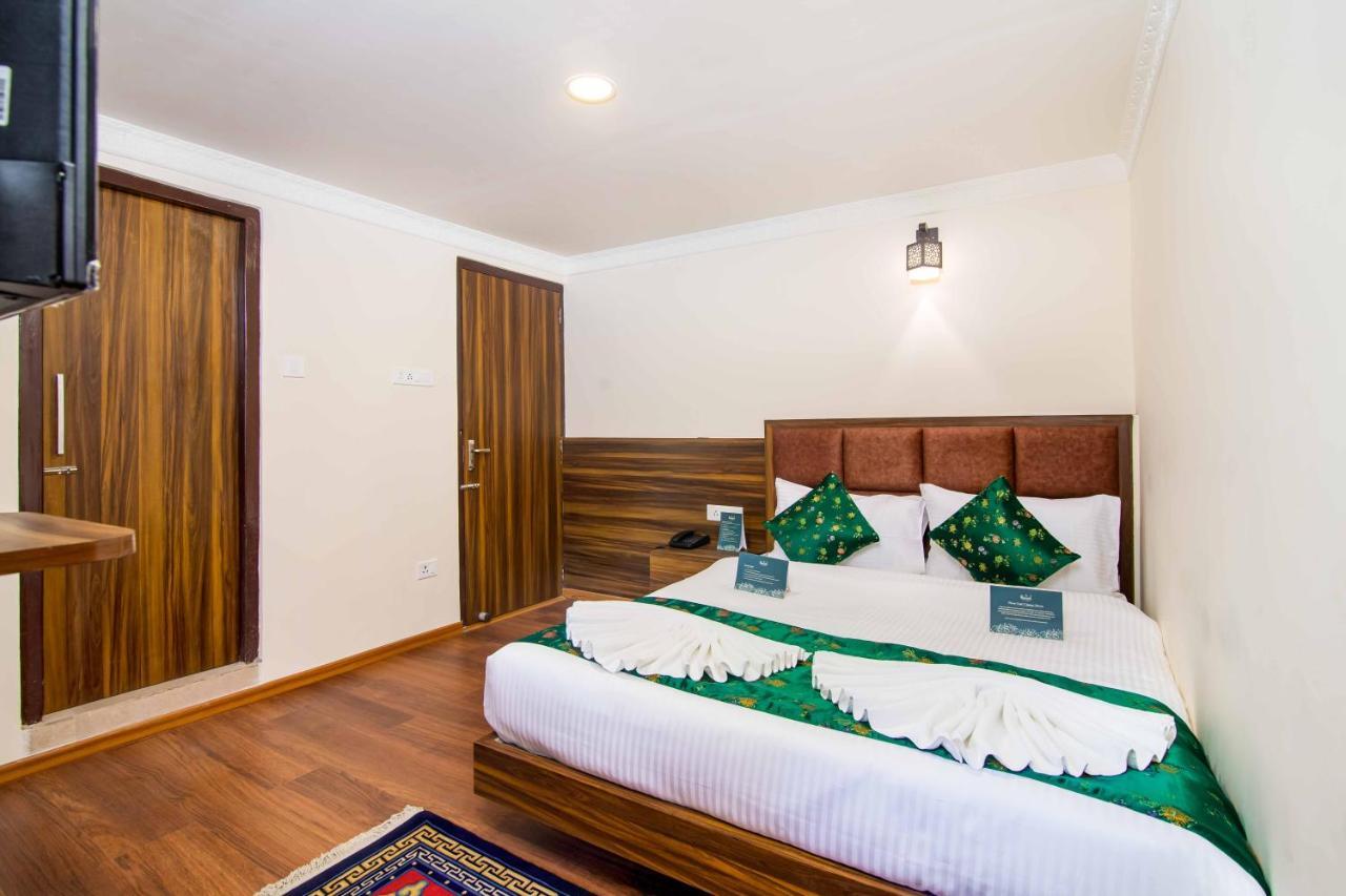 Muscatel Central Hotel - Dzeemkhang جانجتوك المظهر الخارجي الصورة