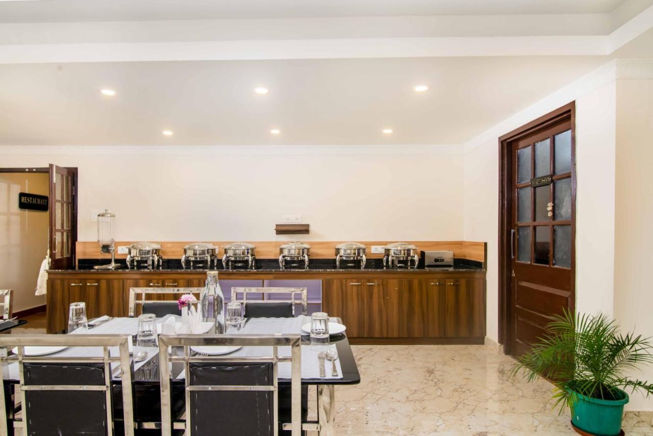 Muscatel Central Hotel - Dzeemkhang جانجتوك المظهر الخارجي الصورة