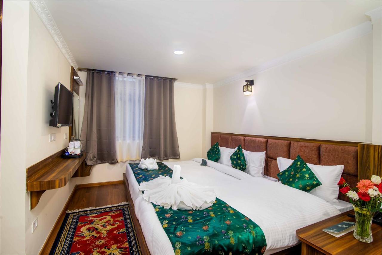 Muscatel Central Hotel - Dzeemkhang جانجتوك المظهر الخارجي الصورة
