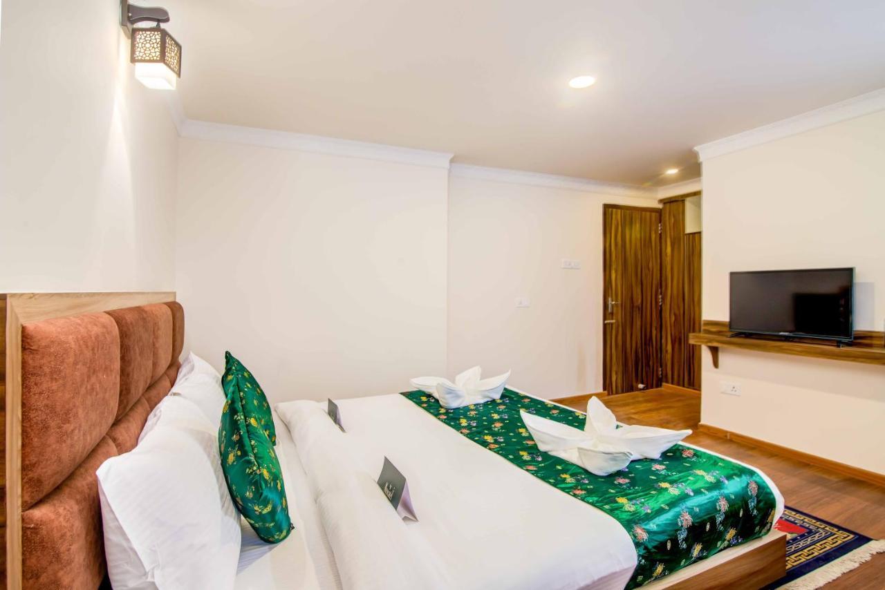 Muscatel Central Hotel - Dzeemkhang جانجتوك المظهر الخارجي الصورة