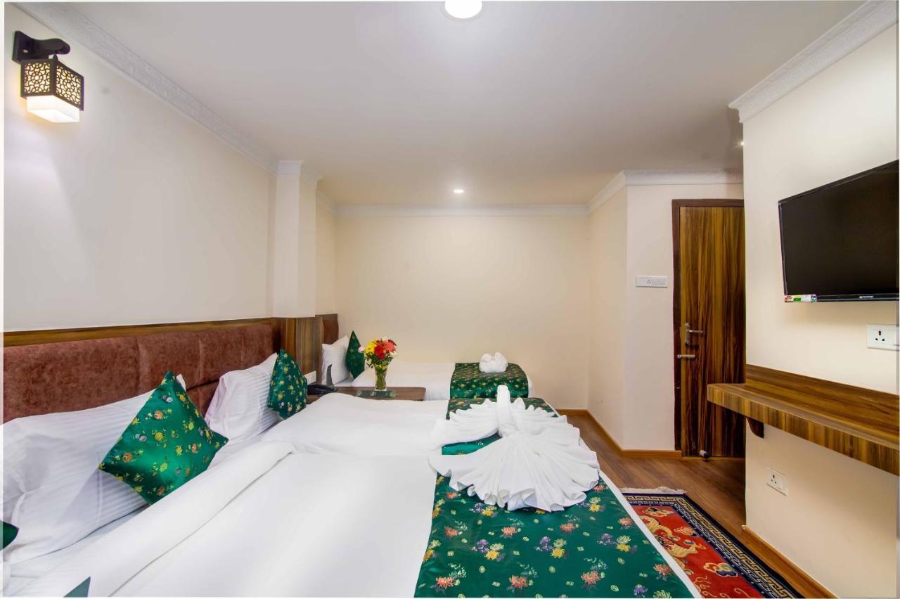 Muscatel Central Hotel - Dzeemkhang جانجتوك المظهر الخارجي الصورة