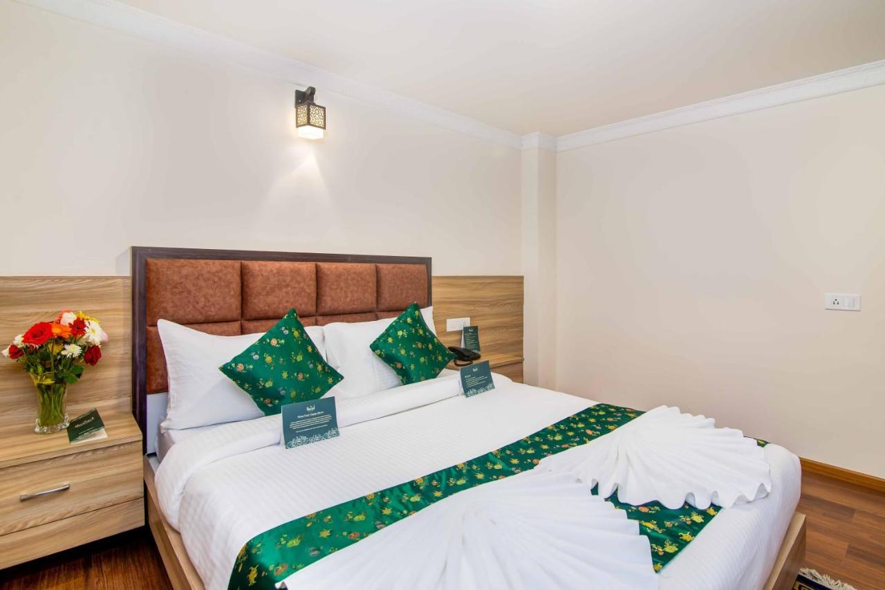 Muscatel Central Hotel - Dzeemkhang جانجتوك المظهر الخارجي الصورة