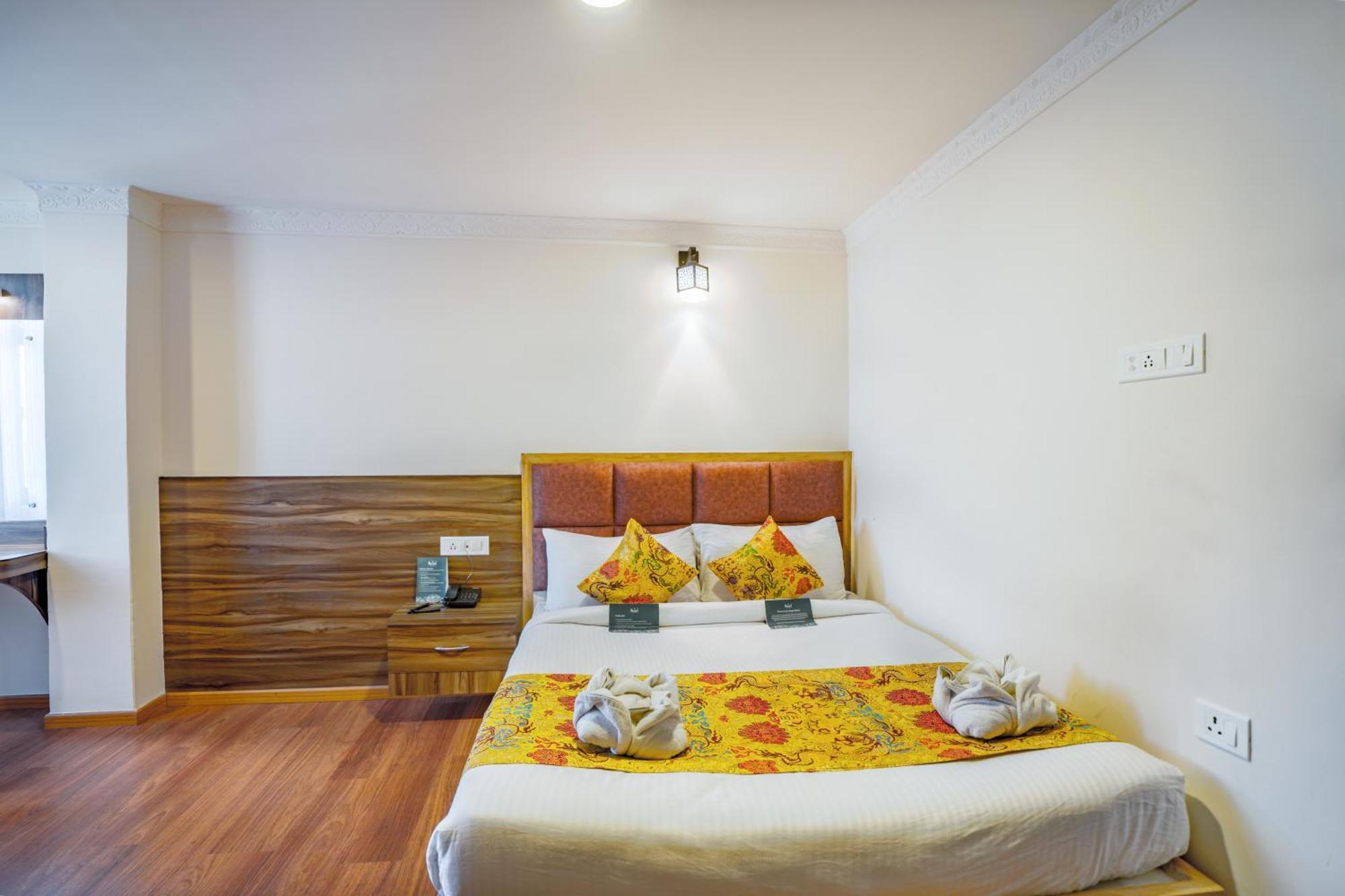 Muscatel Central Hotel - Dzeemkhang جانجتوك المظهر الخارجي الصورة